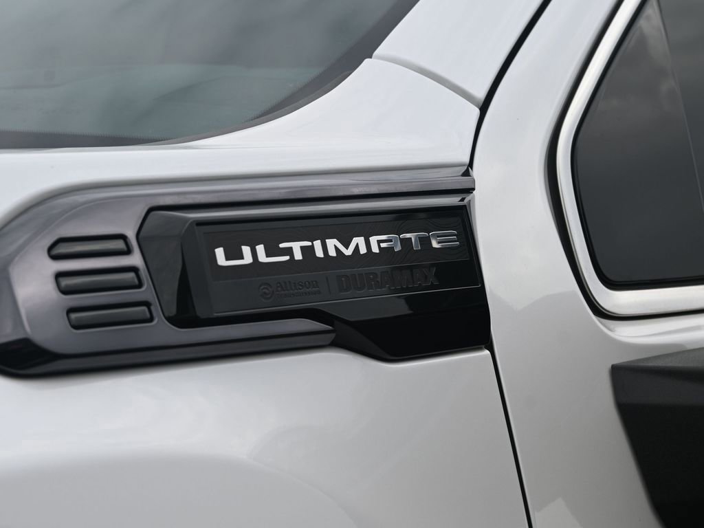 Used 2024 GMC Sierra 3500 Denali Ultimate image 16