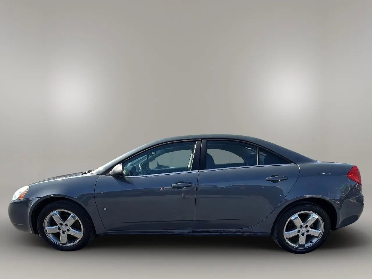 Used 2008 Pontiac G6 GT image 2