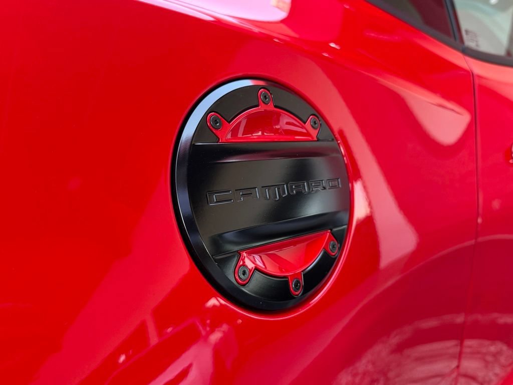 Used 2018 Chevrolet Camaro ZL1 RWD image 11