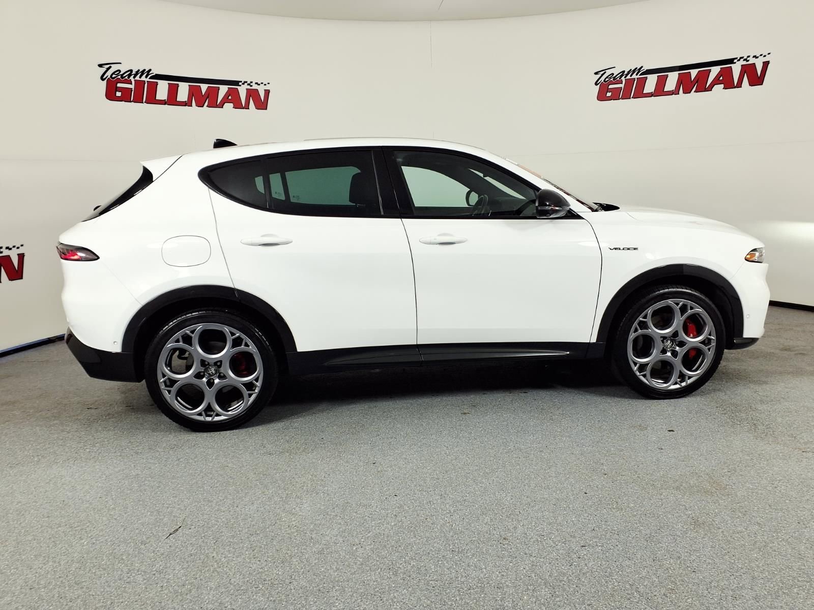 Used 2024 Alfa Romeo Tonale Veloce image 2