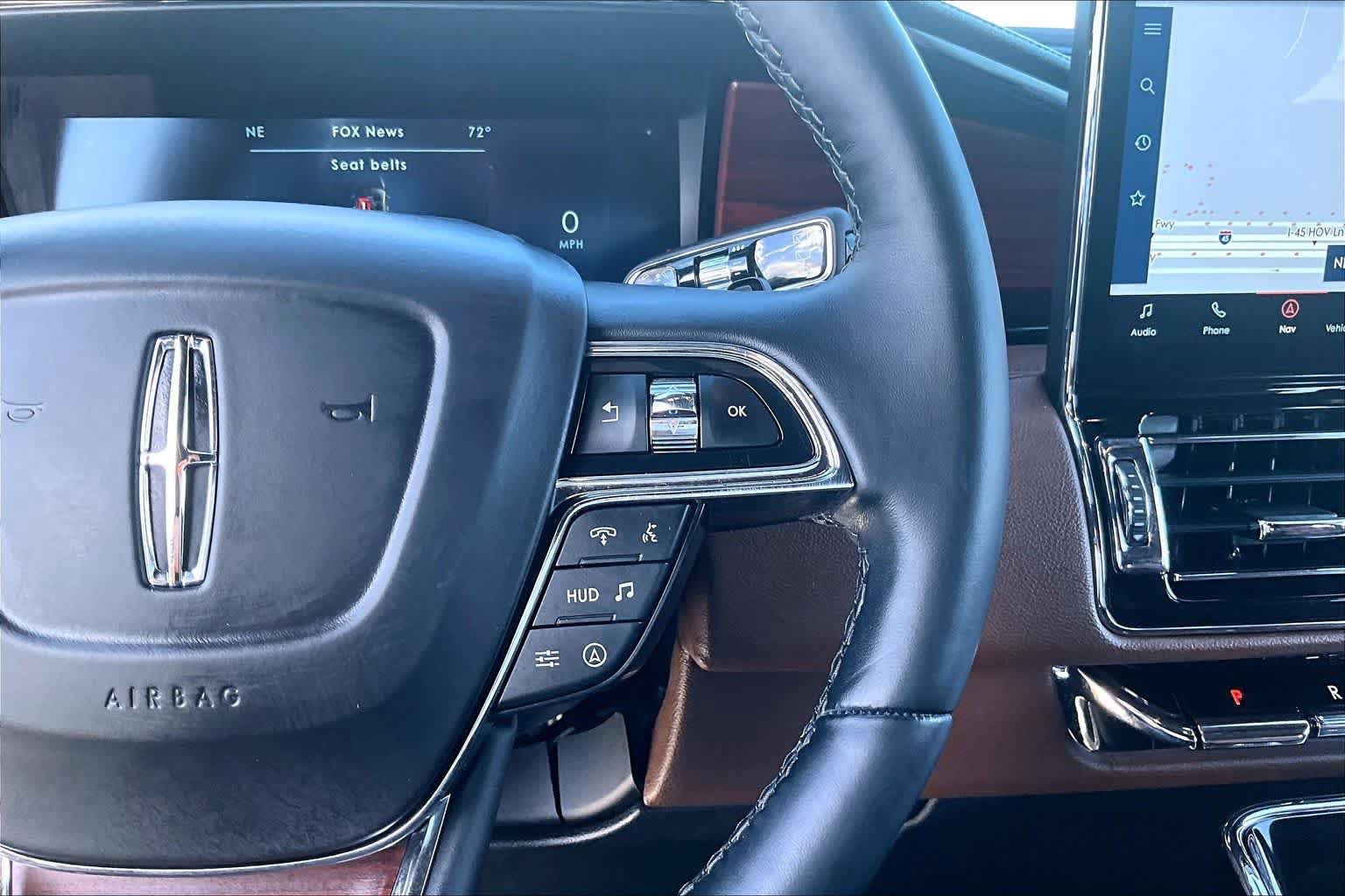 Used 2023 Lincoln Navigator Reserve RWD image 21