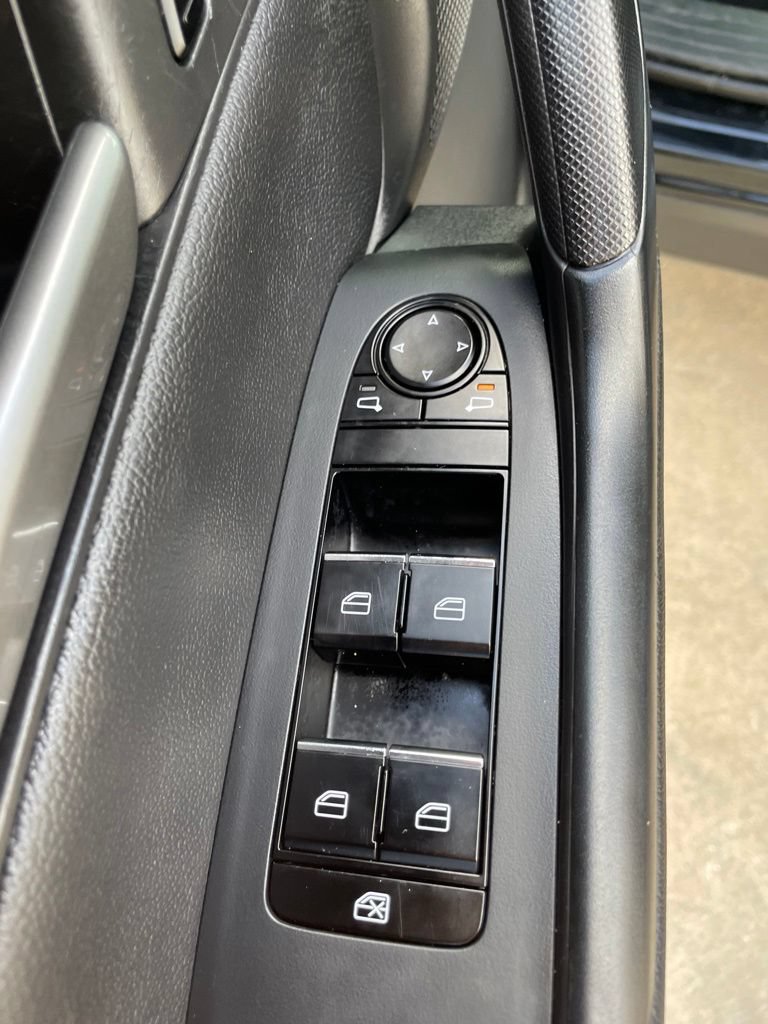 Used 2025 MAZDA CX-50 AWD 2.5 S w/ Preferred Package image 16