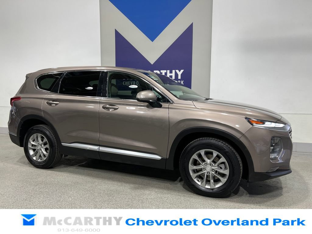 Used 2019 Hyundai Santa Fe SEL image 3