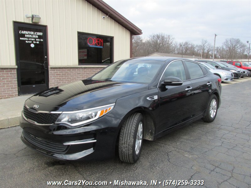 Used 2016 Kia Optima LX FWD image 2