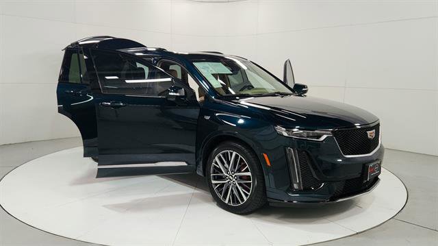 Used 2024 Cadillac XT6 Sport w/ Platinum Package image 29