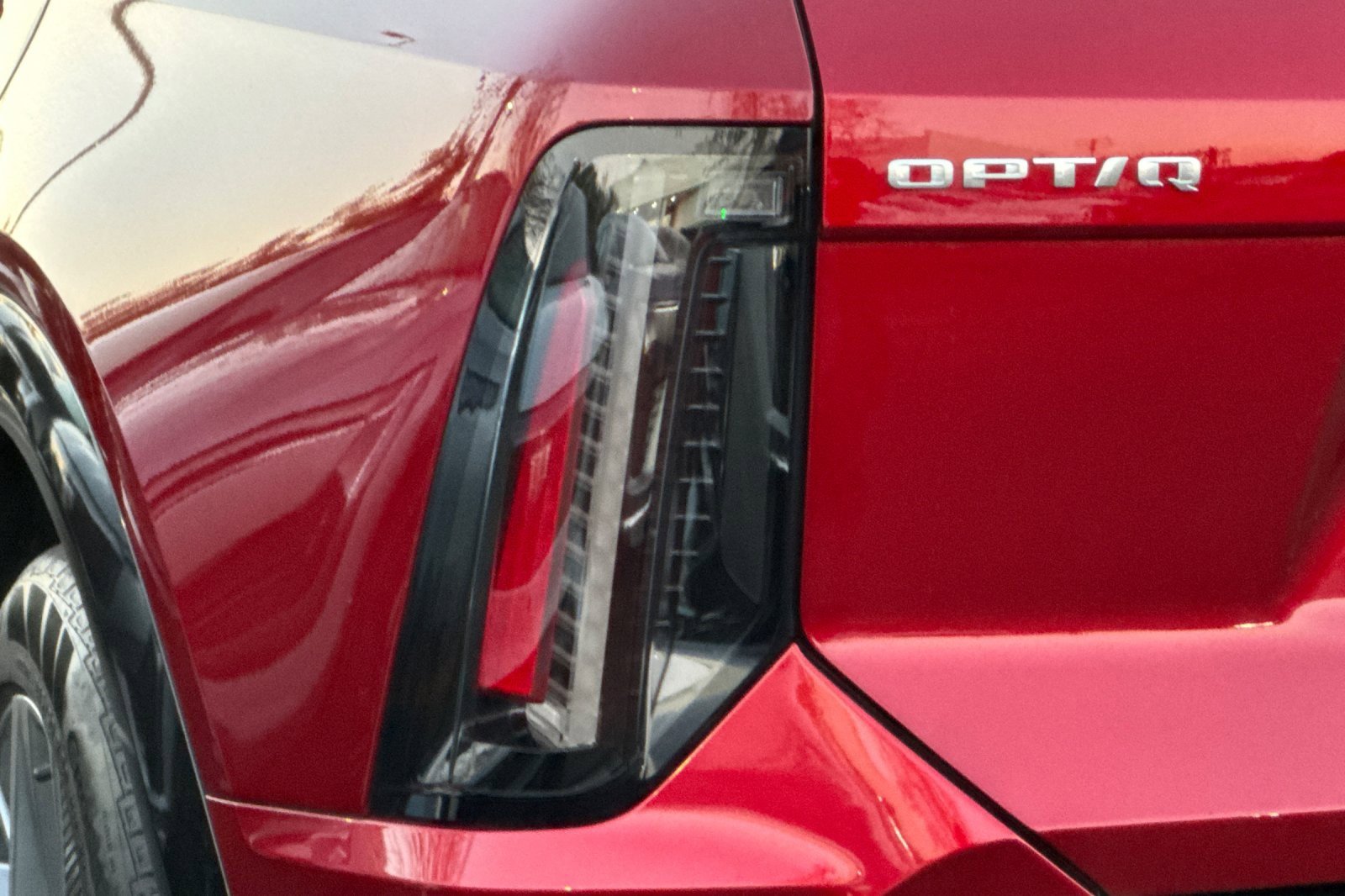 Certified 2025 Cadillac Optiq Luxury 1 image 42