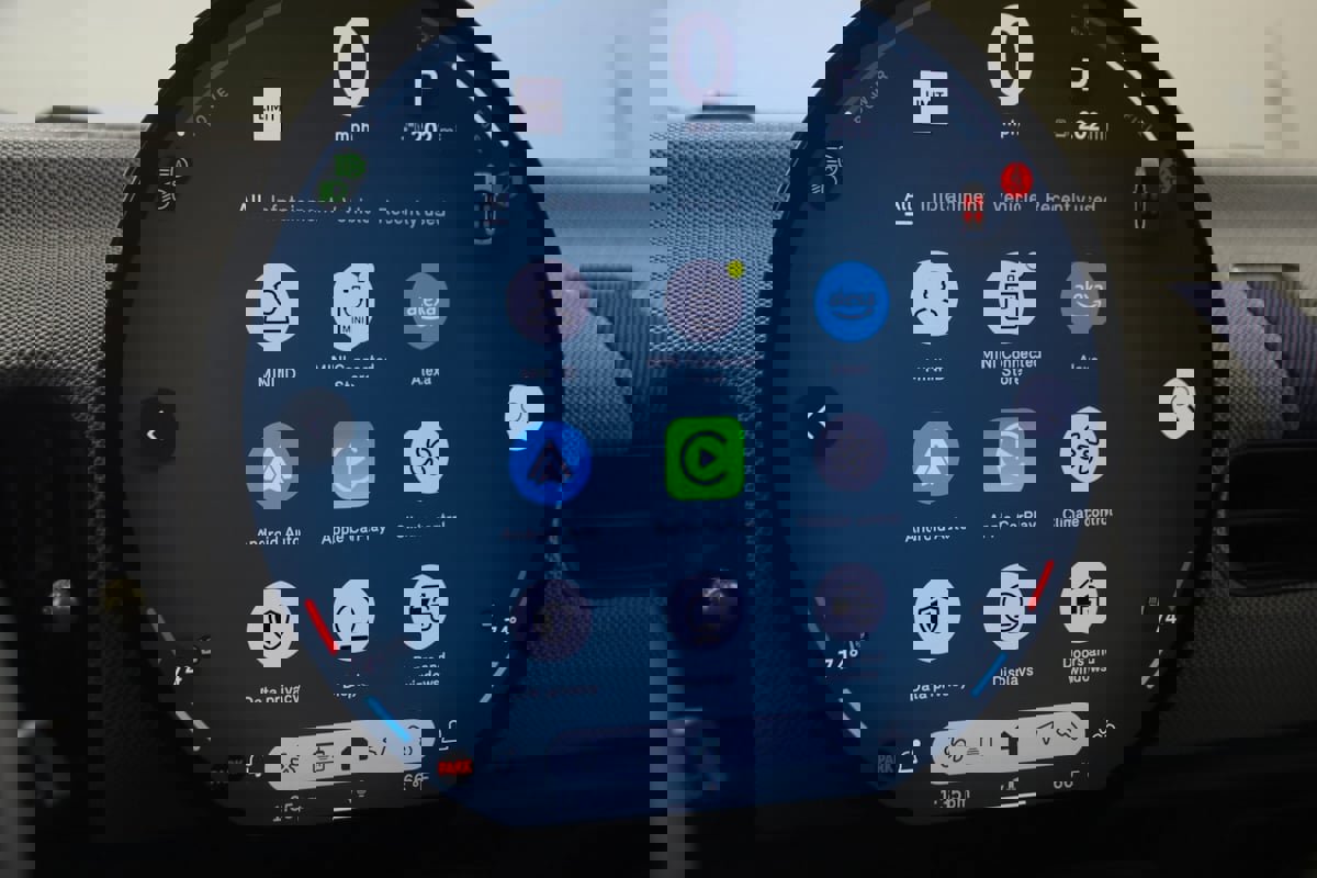 Used 2025 MINI Cooper S image 33