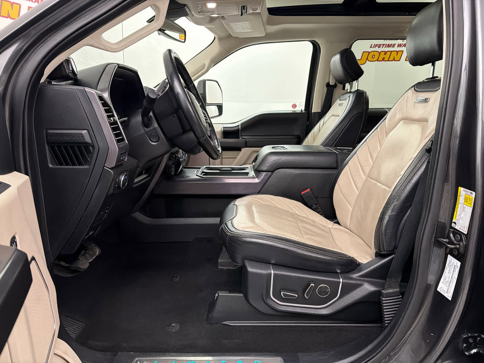 Used 2020 Ford F450 Limited w/ FX4 Off-Road Package image 14