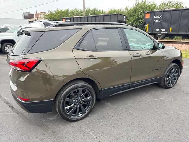Used 2023 Chevrolet Equinox RS AWD/4WD image 5