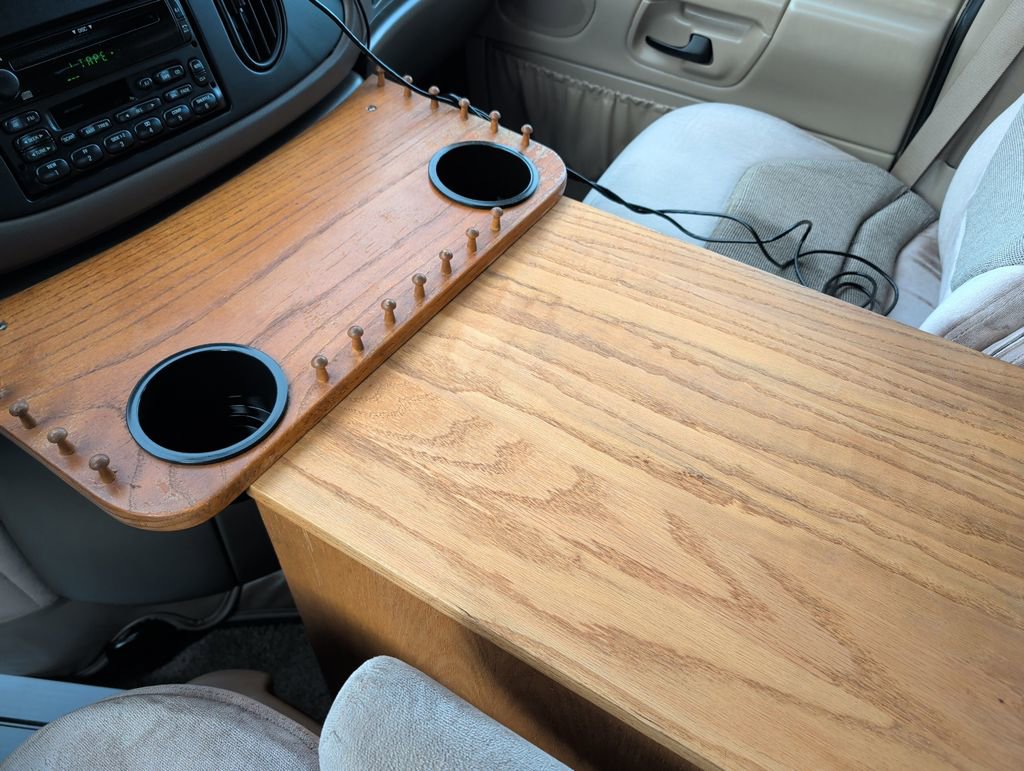 Used 1999 Ford E-150 and Econoline 150 image 15