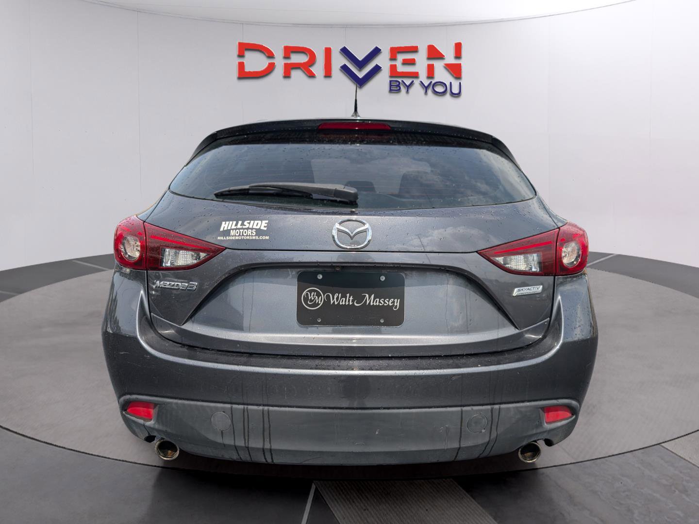 Used 2016 MAZDA MAZDA3 i Sport w/ Preferred Equipment Package image 4