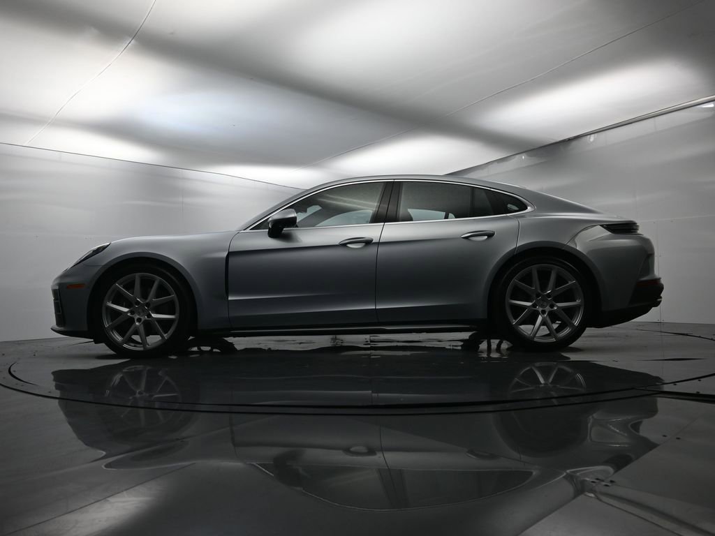 Certified 2024 Porsche Panamera image 44