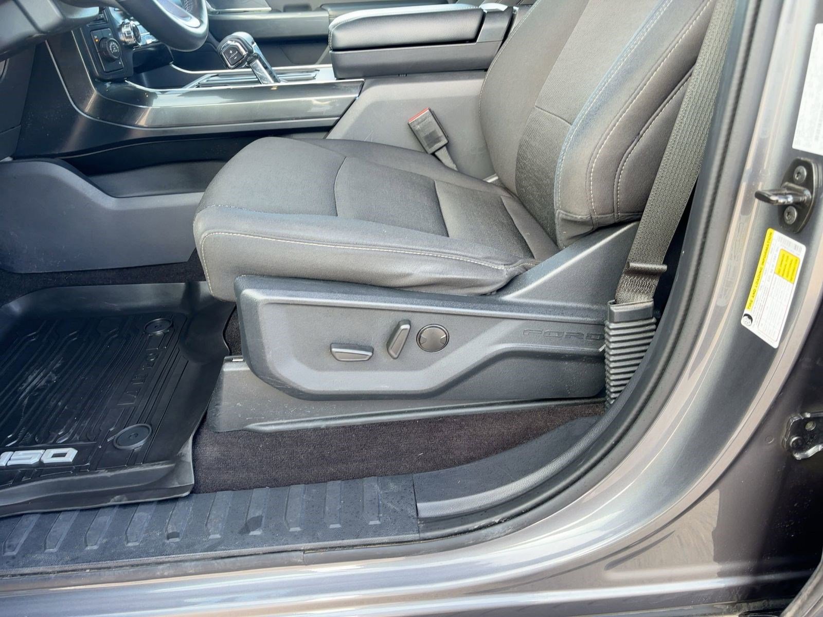 Used 2022 Ford F150 XLT w/ Equipment Group 302A High image 14