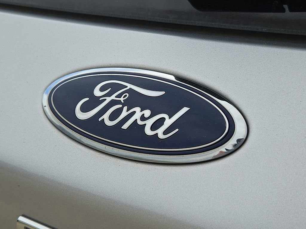 Used 2020 Ford Escape S image 29