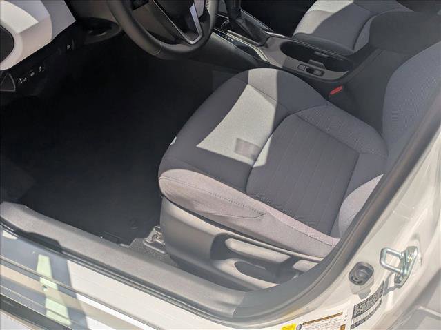 New 2026 Toyota Corolla SE FWD image 4