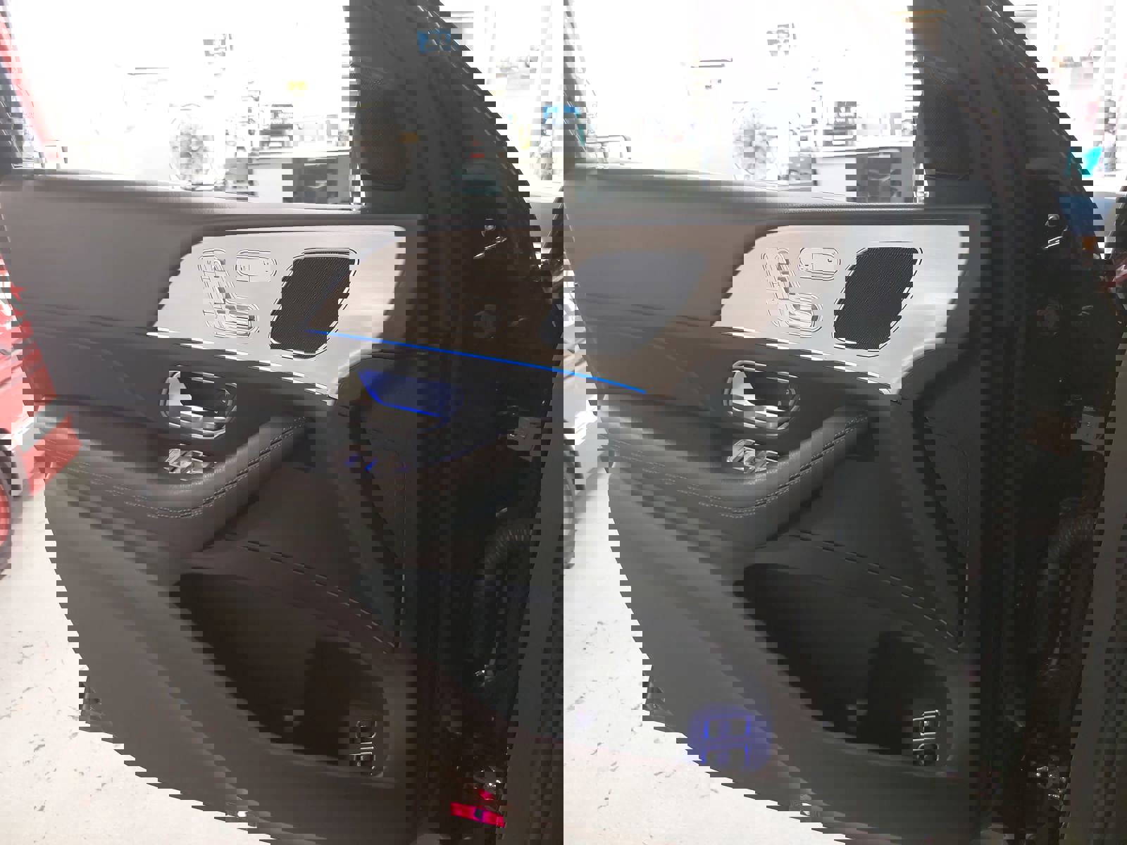 Used 2024 Mercedes-Benz GLE 450e 4MATIC image 28