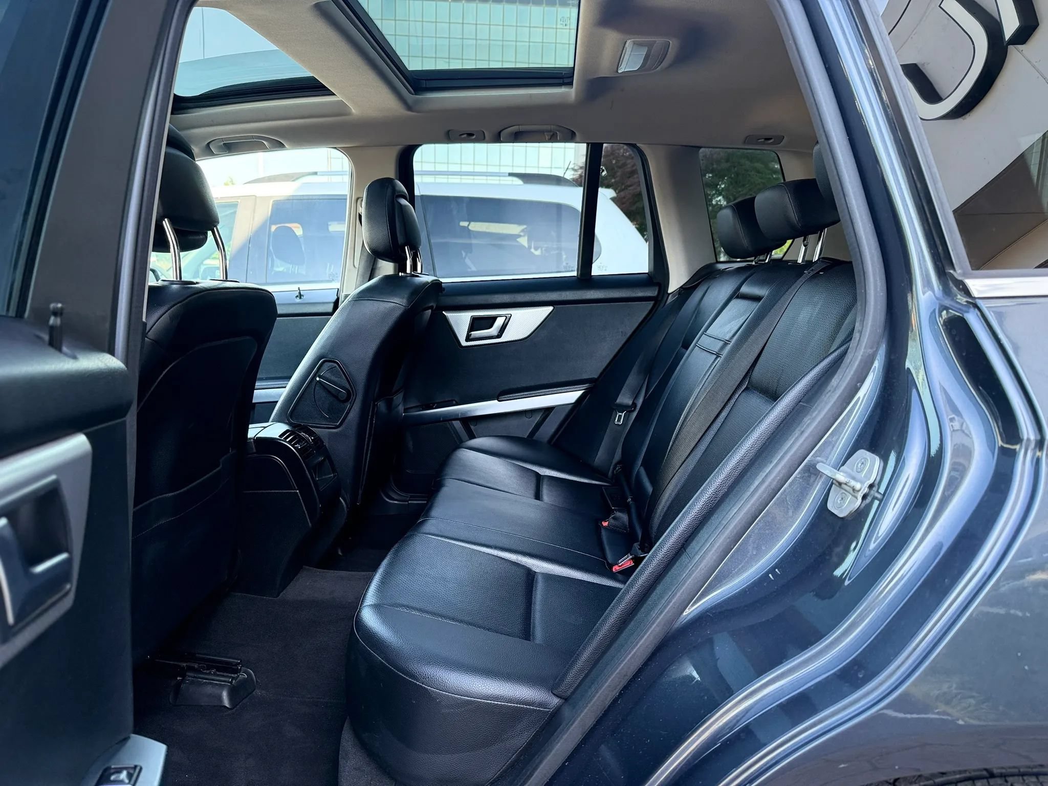 Used 2014 Mercedes-Benz GLK 350 4MATIC image 29