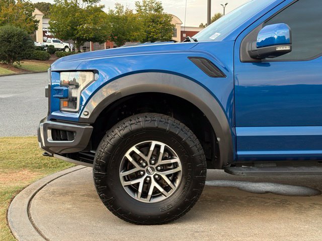 Used 2018 Ford F150 Raptor w/ Equipment Group 802A Luxury AWD/4WD image 12