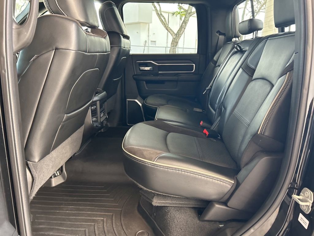 Used 2024 RAM 2500 Laramie w/ Night Edition image 39