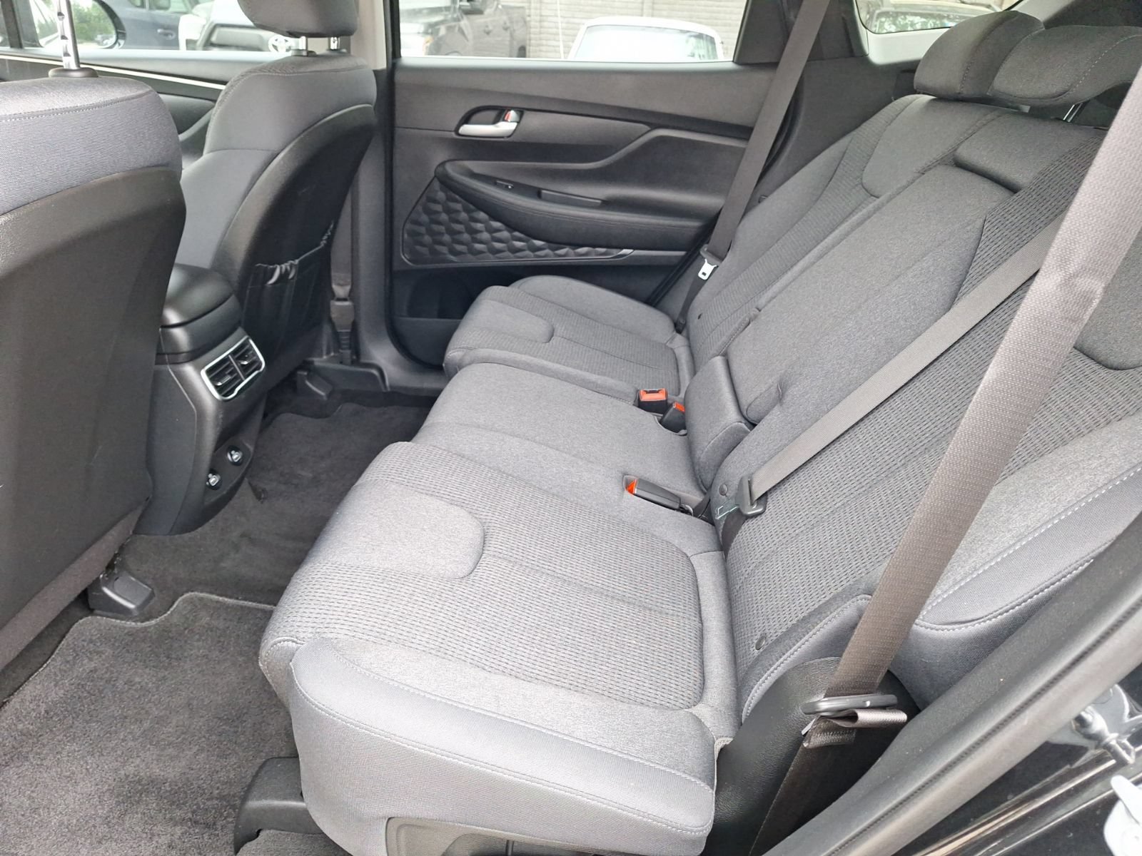 Used 2023 Hyundai Santa Fe SEL w/ Cargo Package FWD image 28