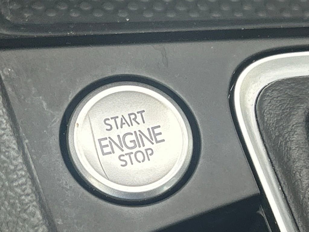 Certified 2025 Volkswagen Jetta GLI Autobahn w/ GLI Black Package image 57