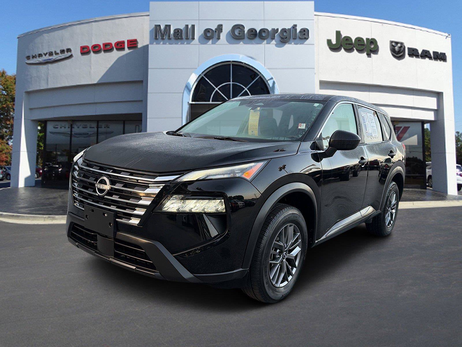 Used 2024 Nissan Rogue S AWD/4WD image 1