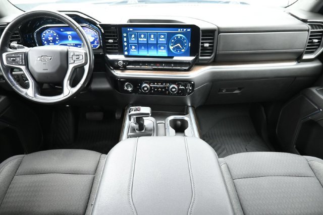 Used 2023 Chevrolet Silverado 1500 RST w/ Z71 Off-Road Package AWD/4WD image 19
