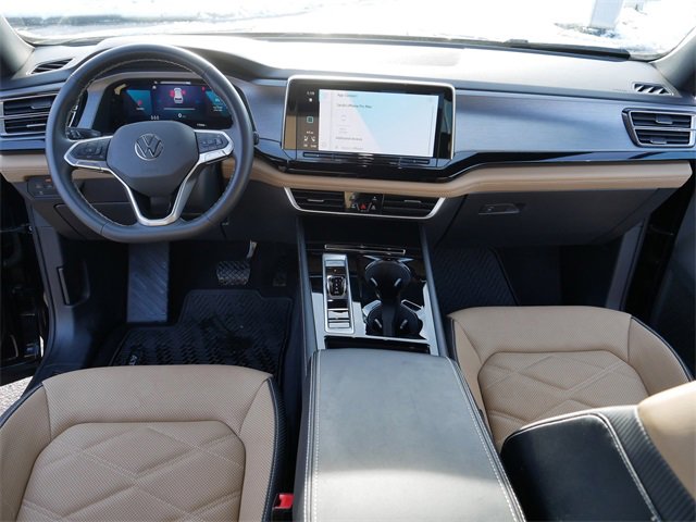 Certified 2024 Volkswagen Atlas Cross Sport SE image 21