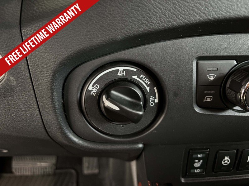 Used 2023 Nissan Frontier PRO-4X w/ Pro Convenience Package AWD/4WD image 38