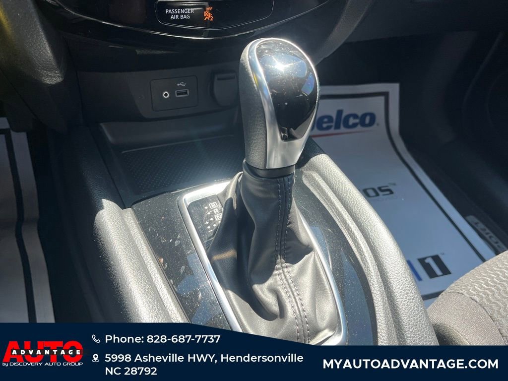 Used 2019 Nissan Rogue Sport S w/ Appearance Package FWD image 12