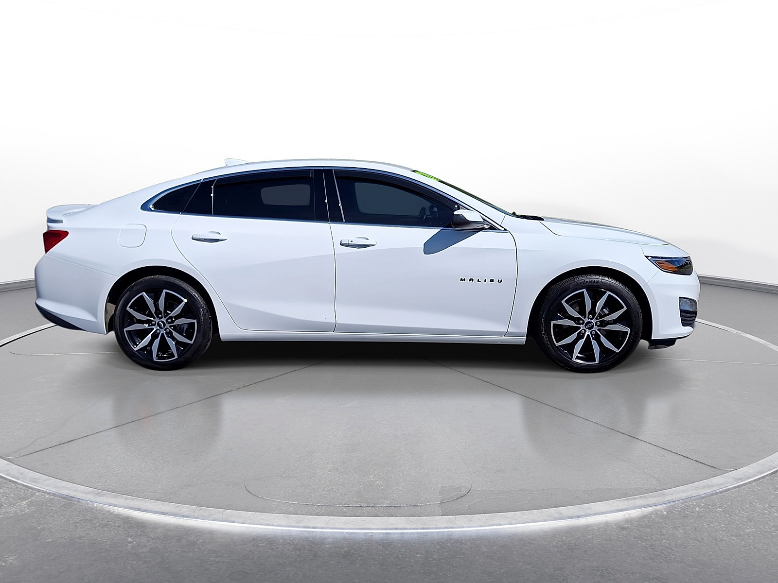 Used 2024 Chevrolet Malibu RS FWD image 9