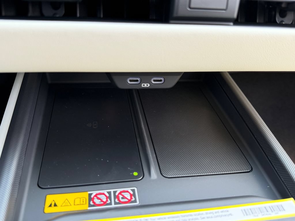 New 2026 Lexus ES 350h AWD w/ Cold Area Package image 20
