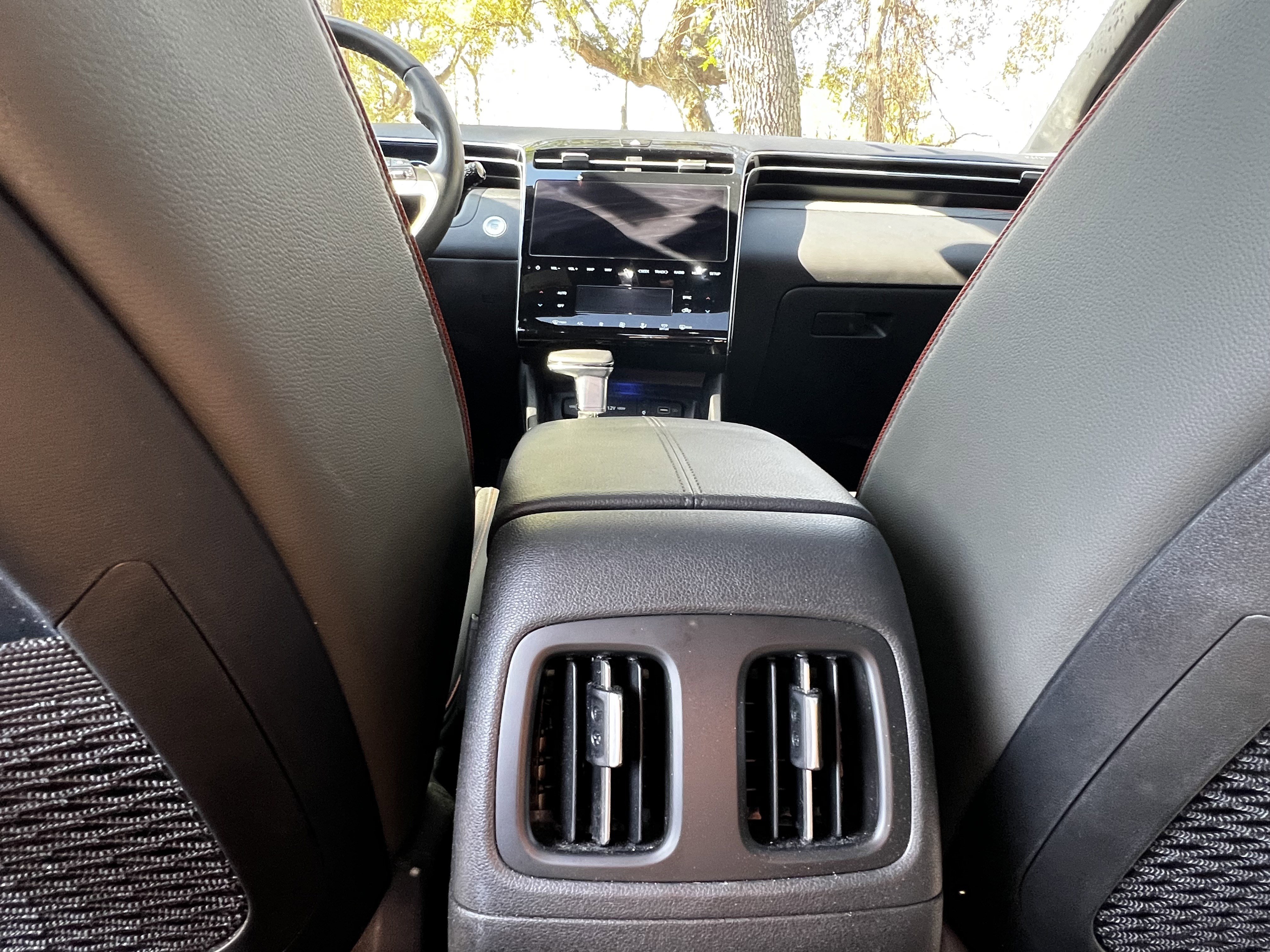 Used 2023 Hyundai Santa Cruz Limited image 37