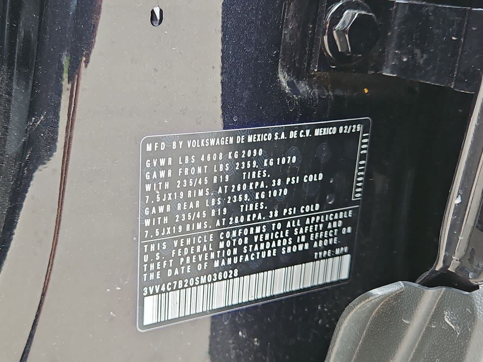Used 2025 Volkswagen Taos SEL AWD/4WD image 37