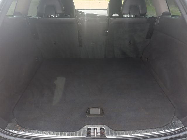 Used 2017 Volvo XC60 T5 Inscription image 11