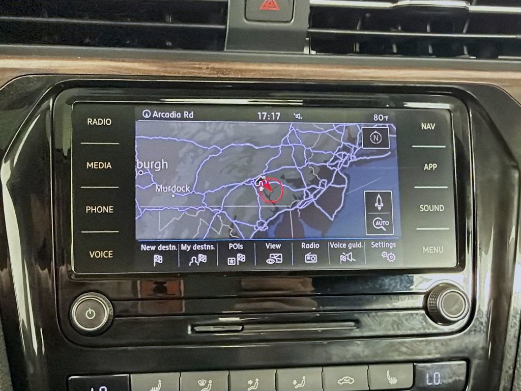 Used 2020 Volkswagen Passat 2.0T SEL image 14