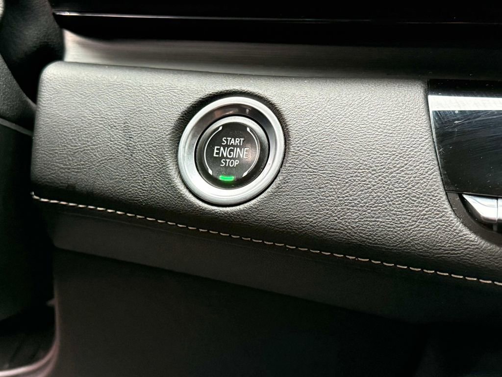 Used 2021 Cadillac Escalade ESV Luxury image 27