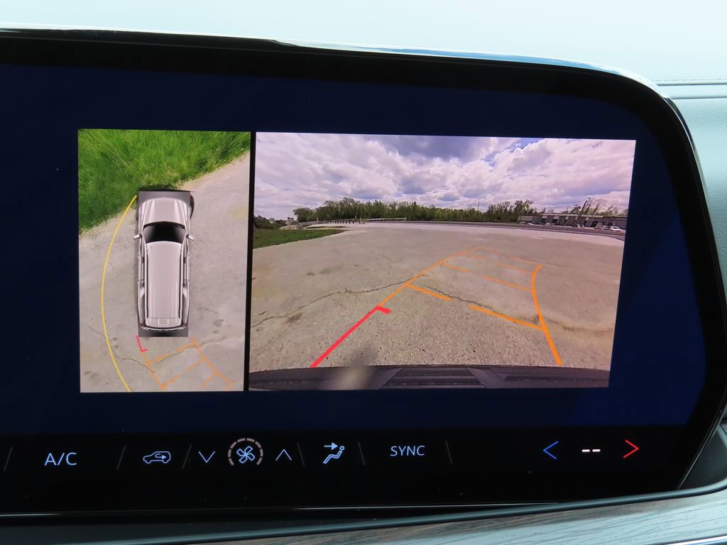 New 2026 Chevrolet Suburban LS AWD/4WD image 7