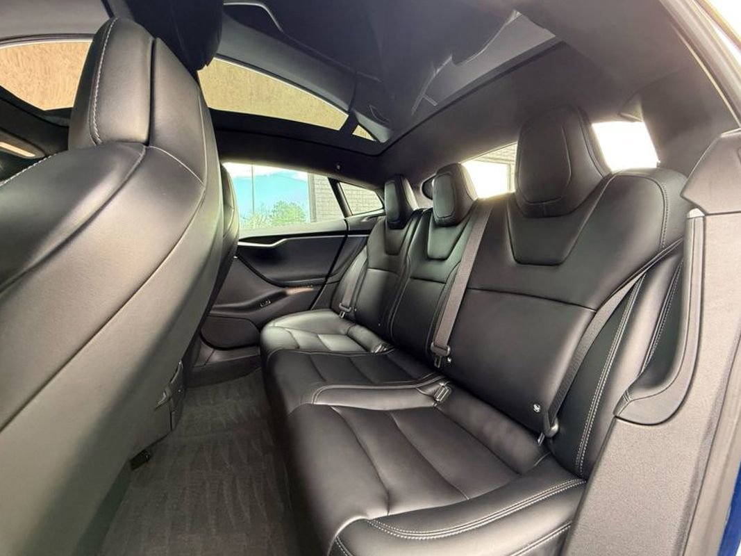 Used 2020 Tesla Model S AWD image 33