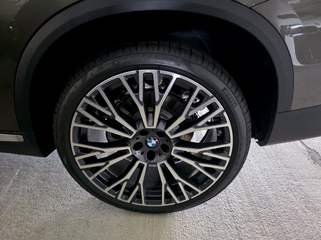 New 2026 BMW X5 xDrive40i AWD/4WD image 6