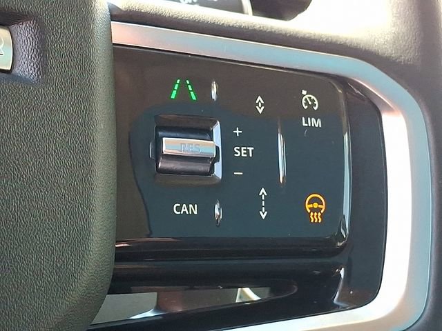 Used 2023 Land Rover Range Rover Evoque R-Dynamic SE image 24