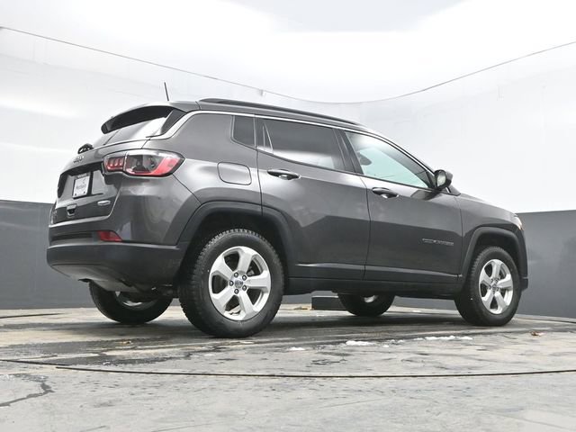 Used 2021 Jeep Compass Latitude AWD/4WD image 39