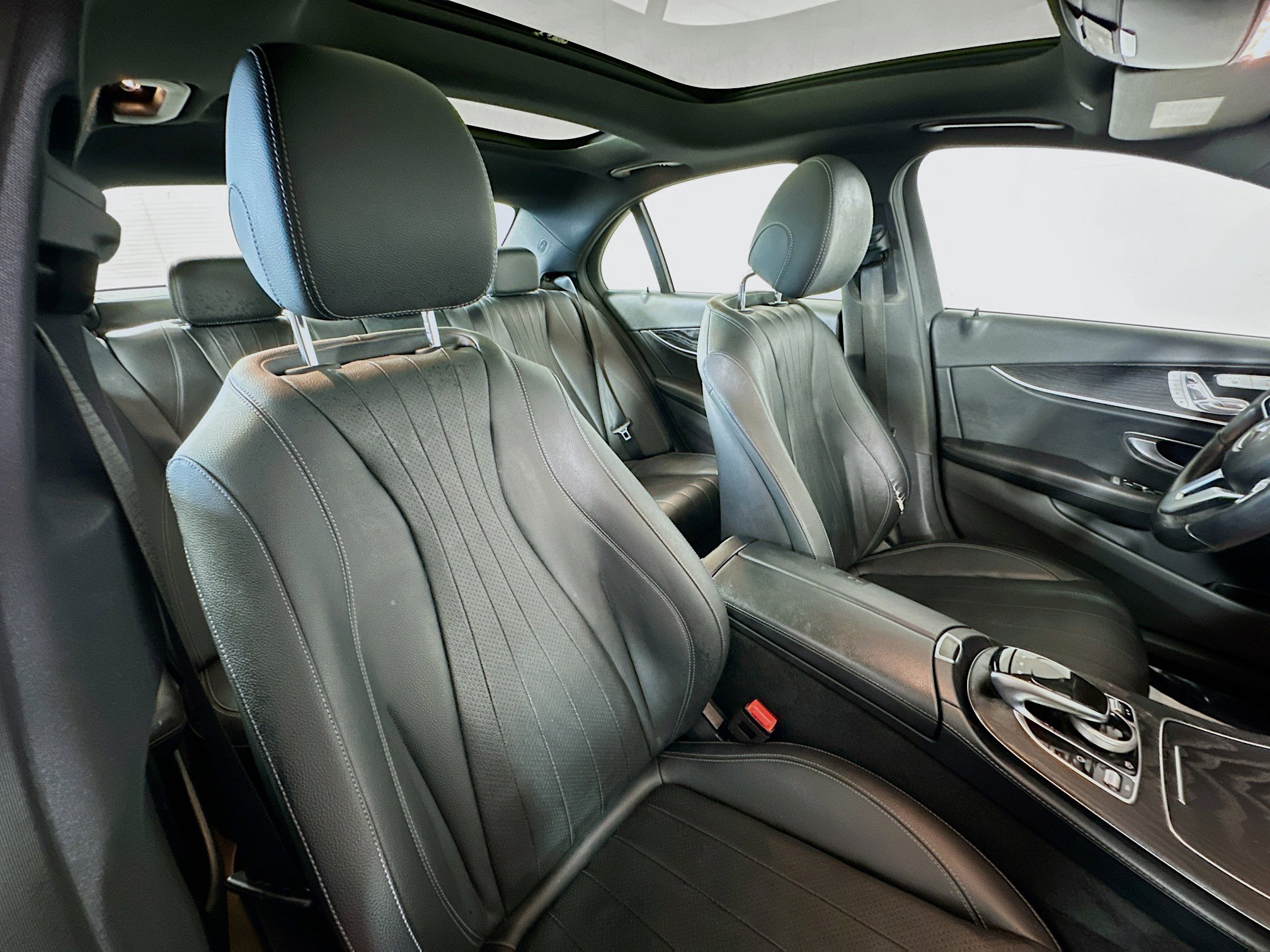 Used 2020 Mercedes-Benz E 450 4MATIC Sedan image 28