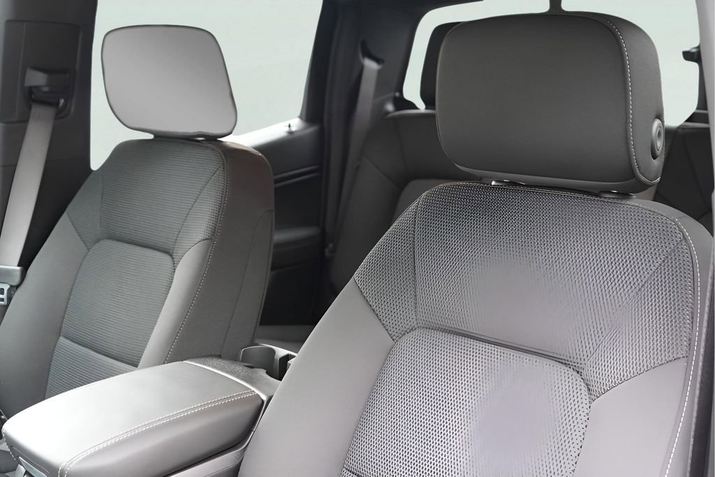 New 2026 GMC Canyon Elevation w/ Convenience Package image 10