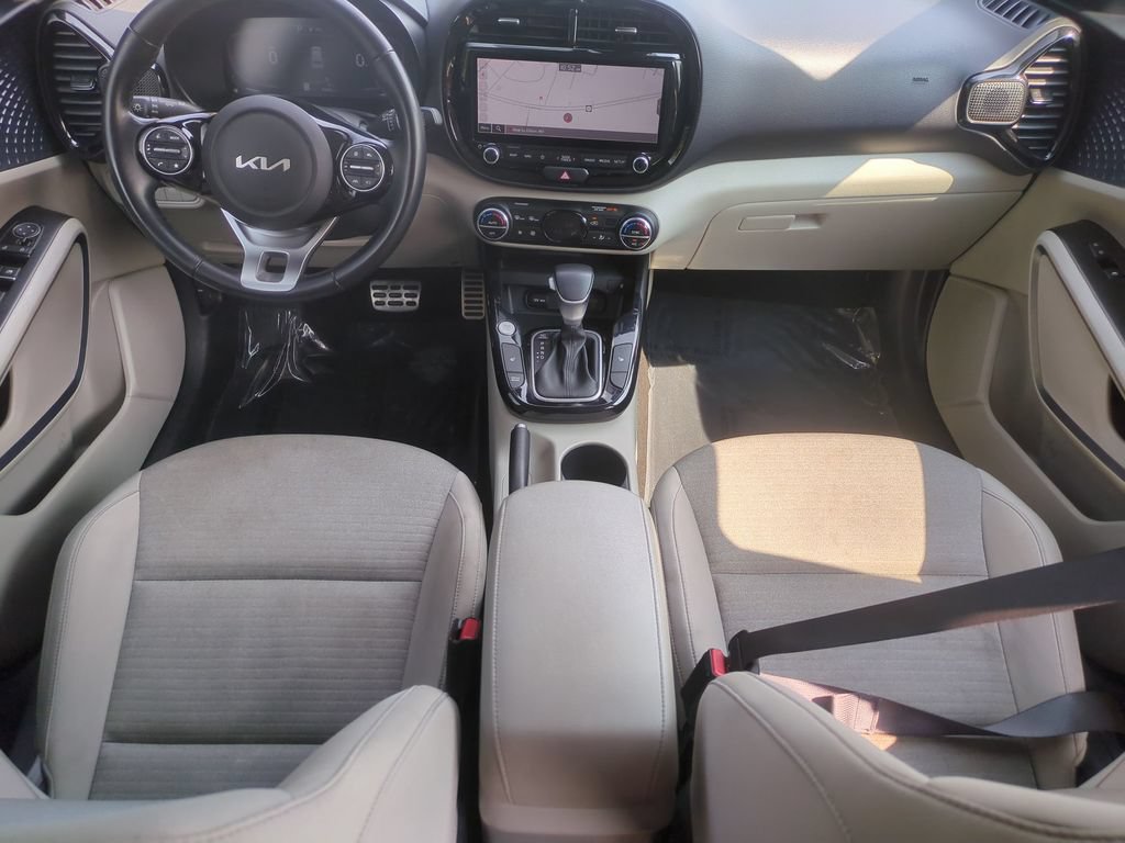 Used 2024 Kia Soul EX FWD image 18