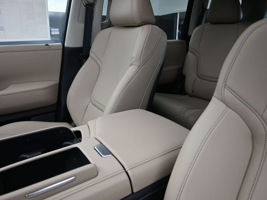 New 2026 INFINITI QX80 Pure RWD image 14