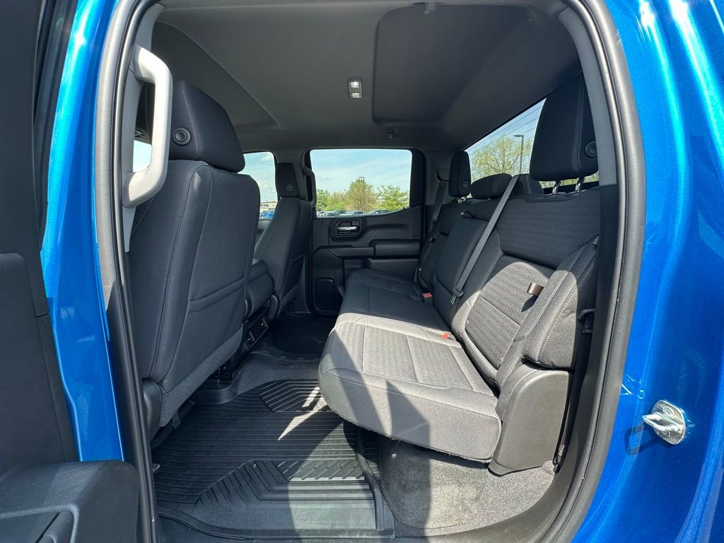 Used 2022 Chevrolet Silverado 1500 Custom Trail Boss AWD/4WD image 5