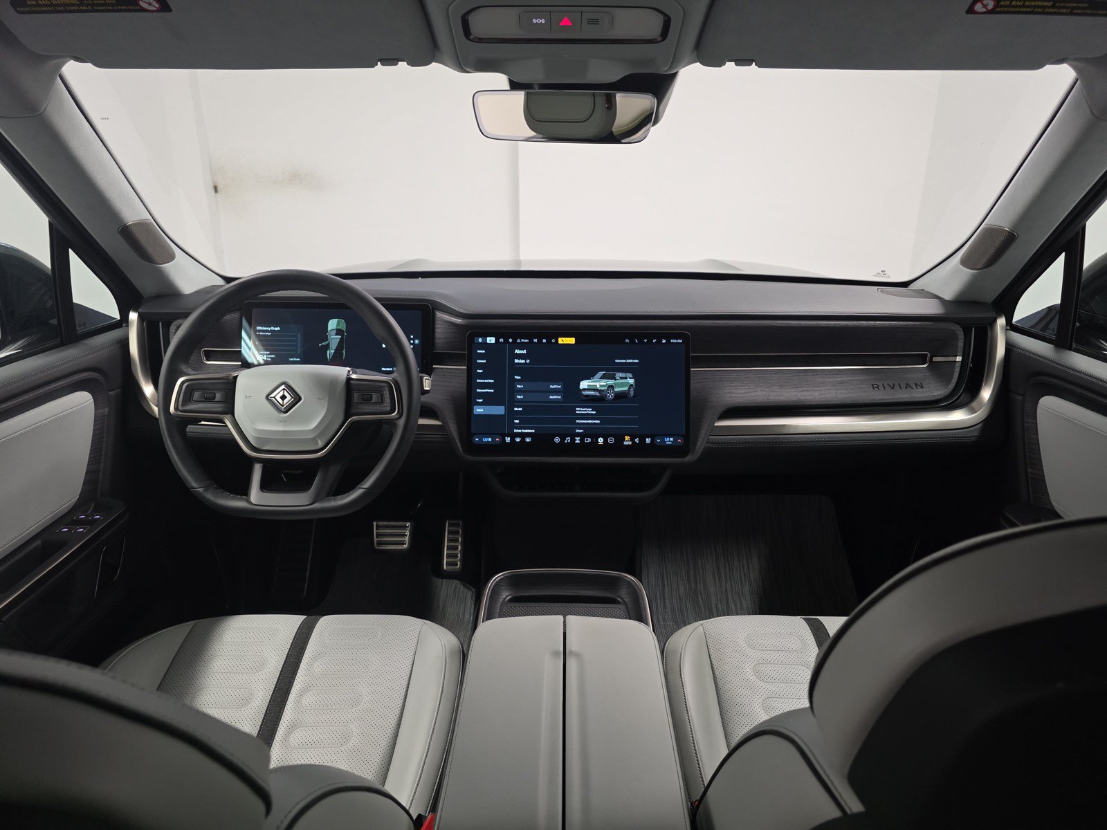 Used 2024 Rivian R1S Adventure AWD/4WD image 27