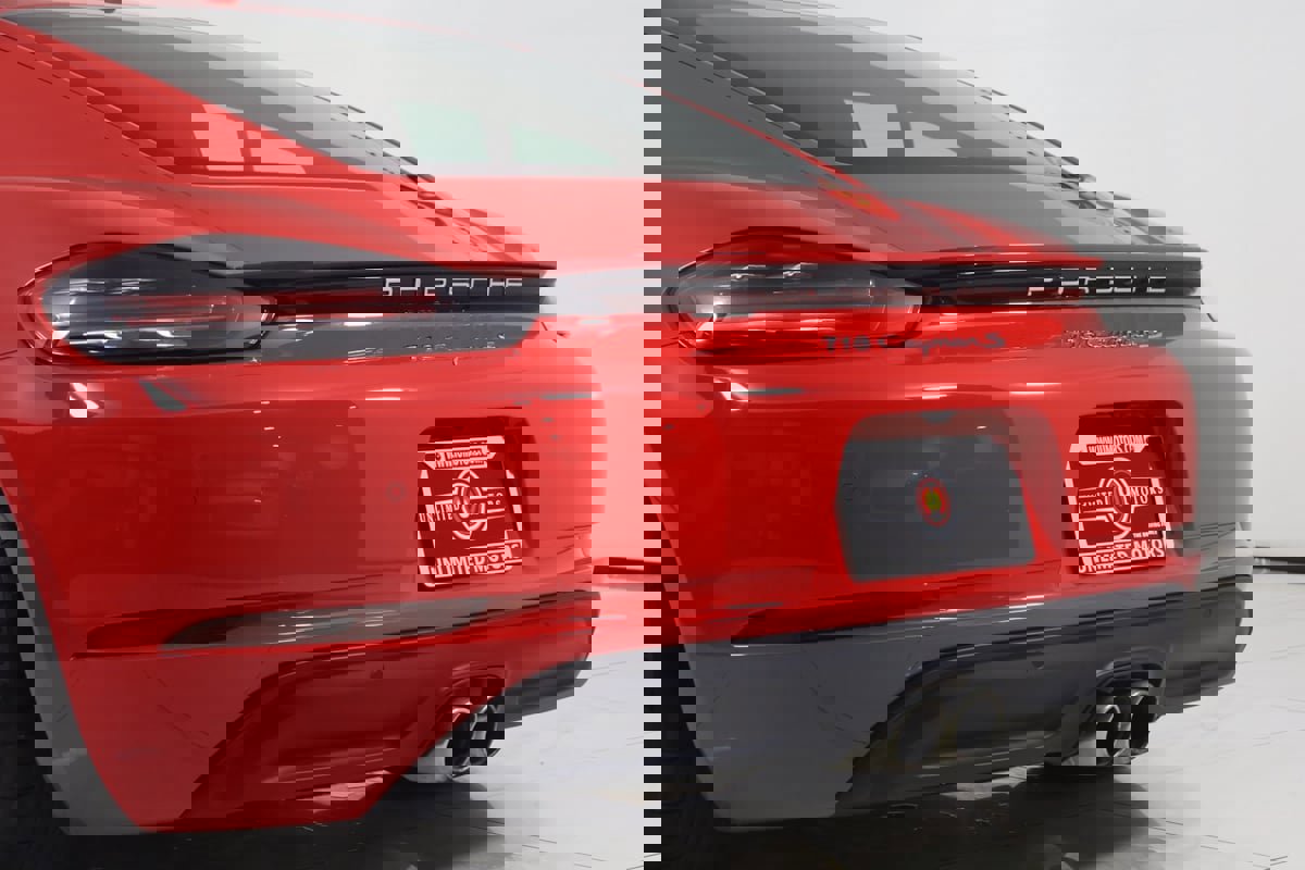 Used 2023 Porsche 718 Cayman S w/ Sport Chrono Package image 28