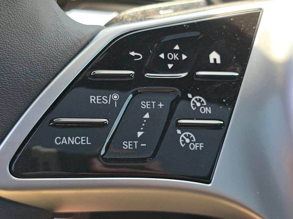 New 2026 Mercedes-Benz GLB 250 4MATIC image 34